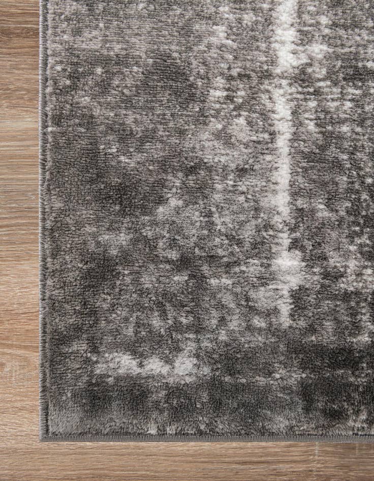 Detail image of 5' 3 x 8' Laguna Rug