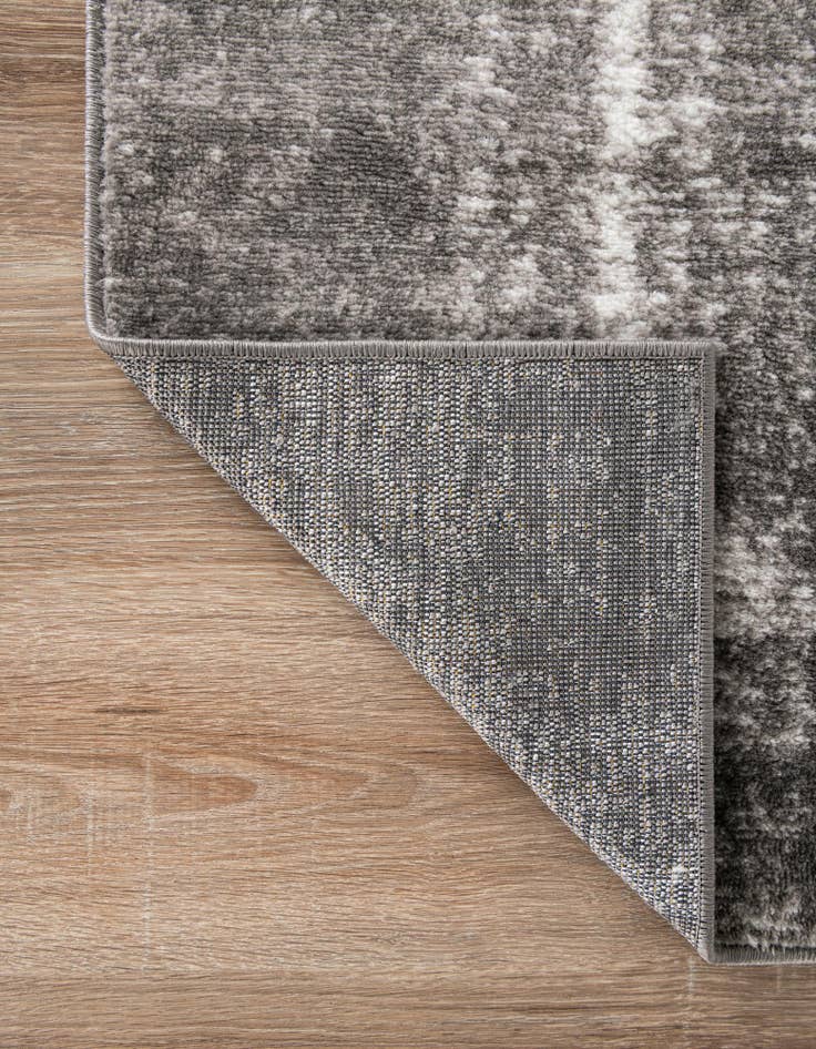 Detail image of 5' 3 x 8' Laguna Rug