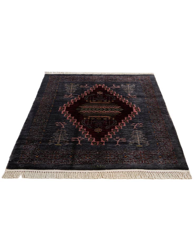 Detail image of 4' x 5' 10  Hand Knotted Lahour Oriental Wool Rug