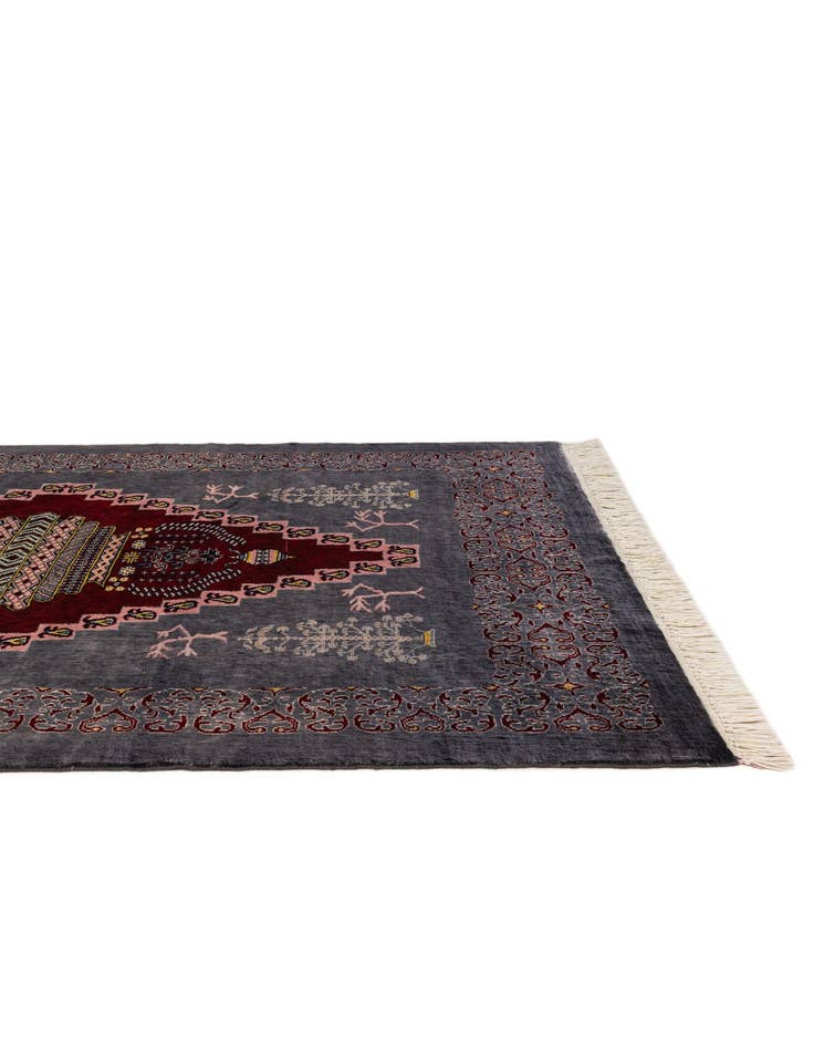 Detail image of 4' x 5' 10  Hand Knotted Lahour Oriental Wool Rug