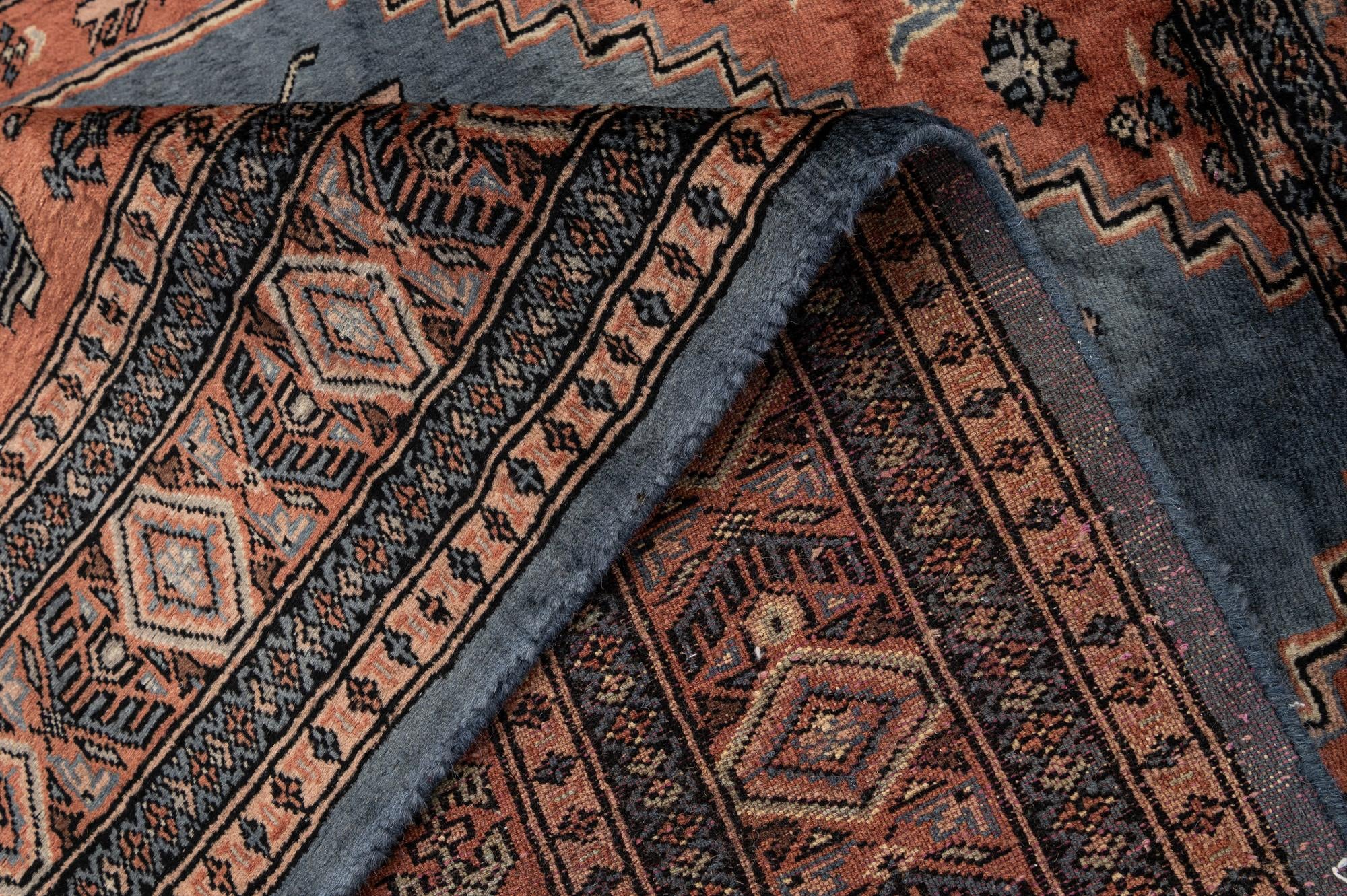 4' 2 x 5' 8 Hand Knotted Lahour Oriental Wool Rug