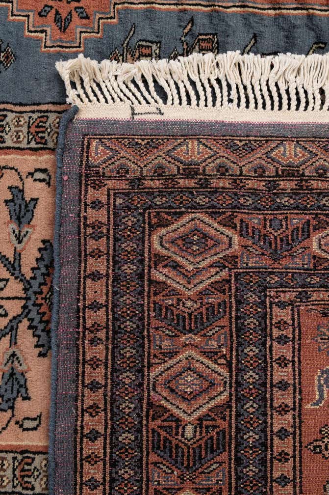 4' 2 x 5' 8 Hand Knotted Lahour Oriental Wool Rug