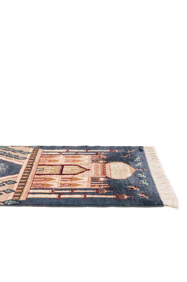 Detail image of 2' 1 x 3' 3 Hand Knotted Lahour Oriental Wool Rug