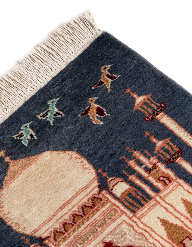 Detail image of 2' 1 x 3' 3  Hand Knotted Lahour Oriental Wool Rug