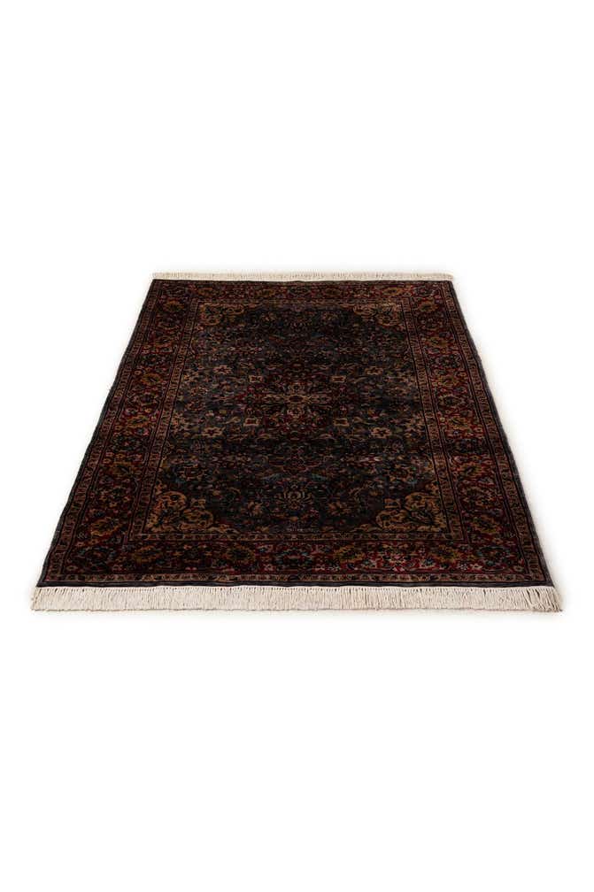 4' x 5' 10 Hand Knotted Lahour Wool Rug