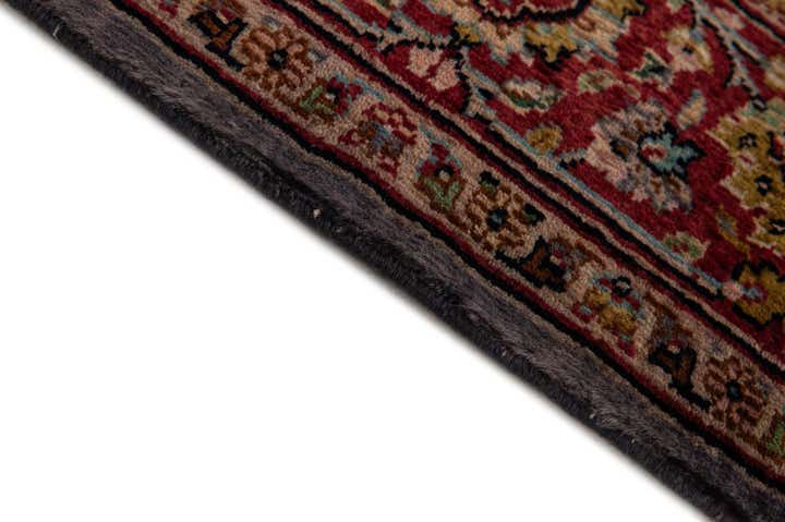 4' x 5' 10 Hand Knotted Lahour Wool Rug