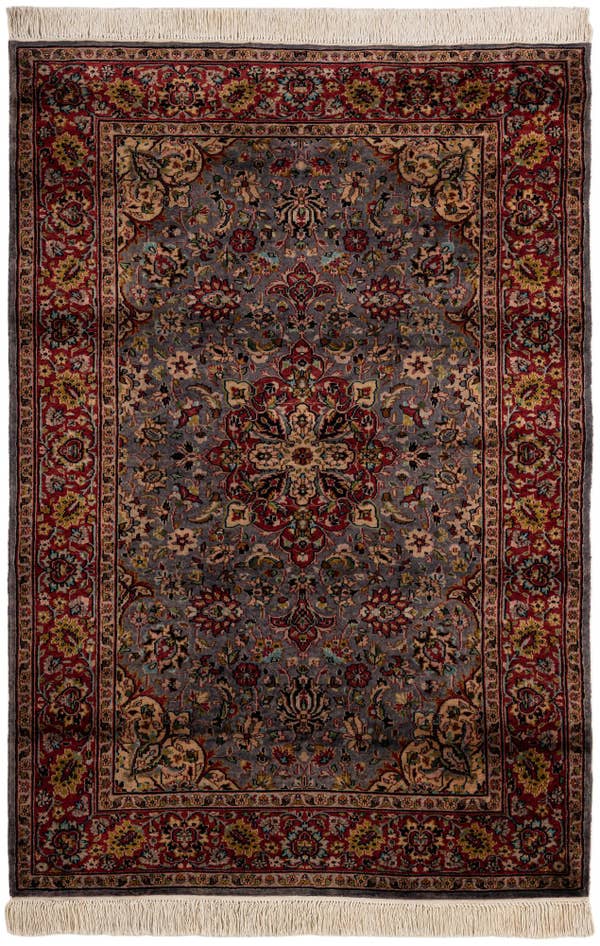 Detail image of 4' x 5' 10 Hand Knotted Lahour Wool Rug
