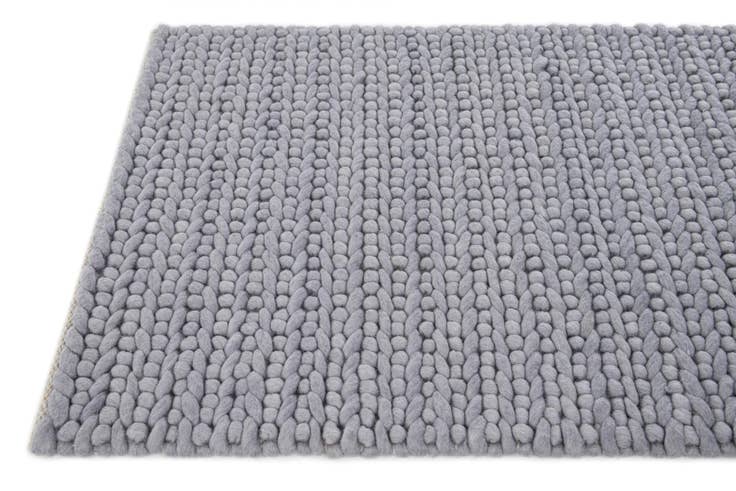 Detail image of 2' x 3' Hand Woven Lana New Zealand Wool Rug