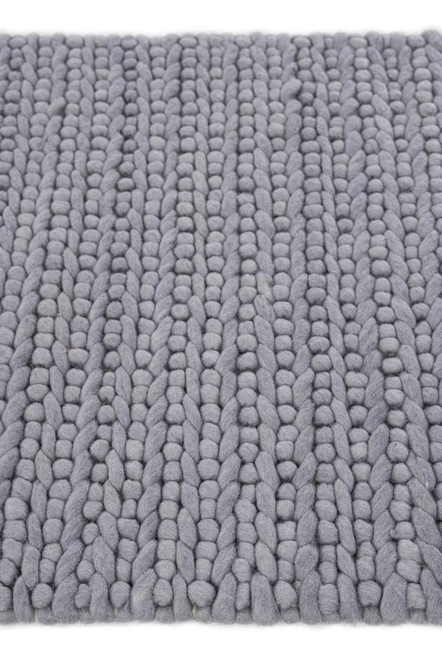 Detail image of 2' x 3' Hand Woven Lana New Zealand Wool Rug