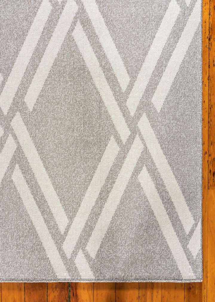 9' x 12' Lattice Rug