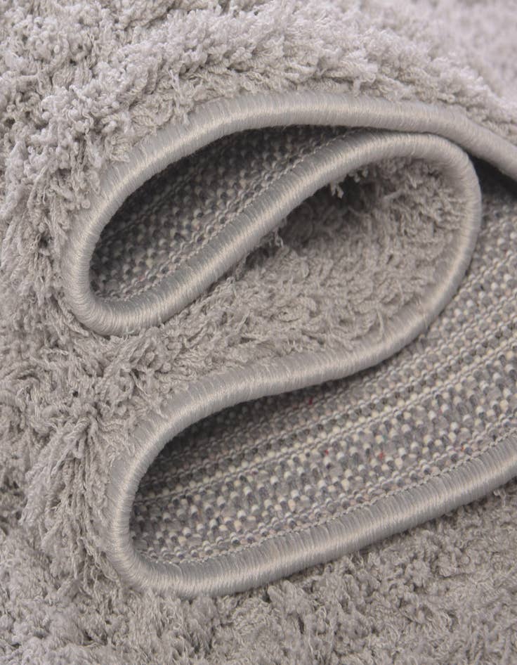 Detail image of 5' x 8' Lattice Shag Rug