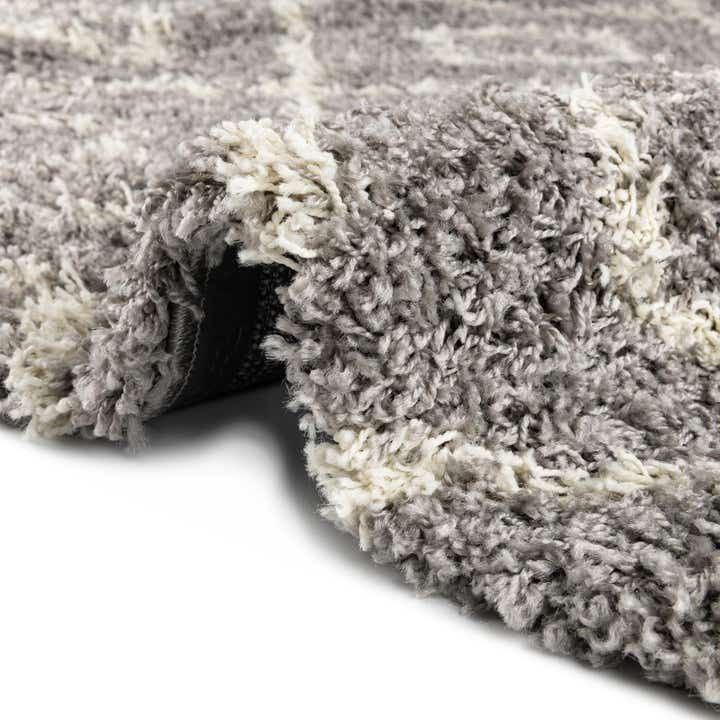 7' 10 x 10' Lattice Shag Rug