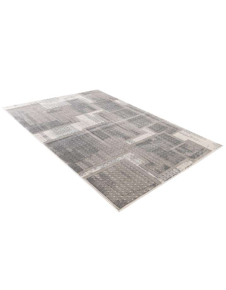 5' x 7' 4 Leipzig Rug