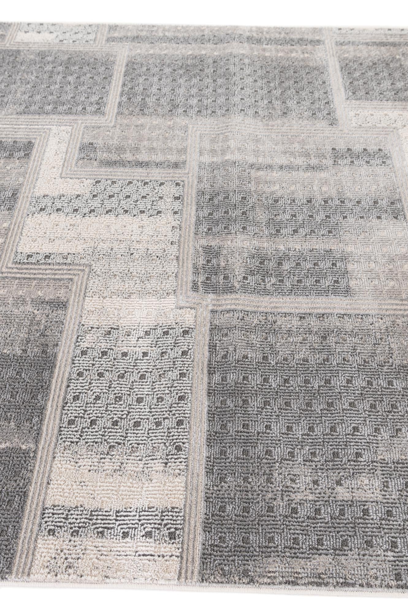 5' x 7' 4 Leipzig Rug