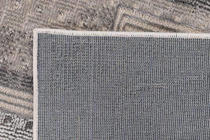 5' x 7' 4 Leipzig Rug