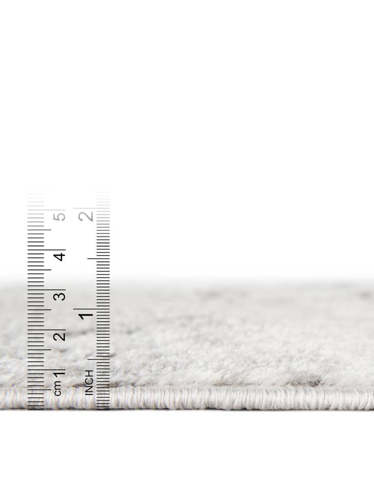 Detail image of 8' x 11' Leipzig Rug