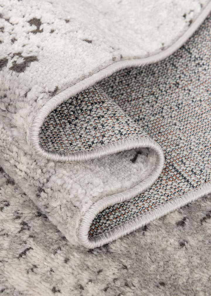 8' x 11' Leipzig Rug