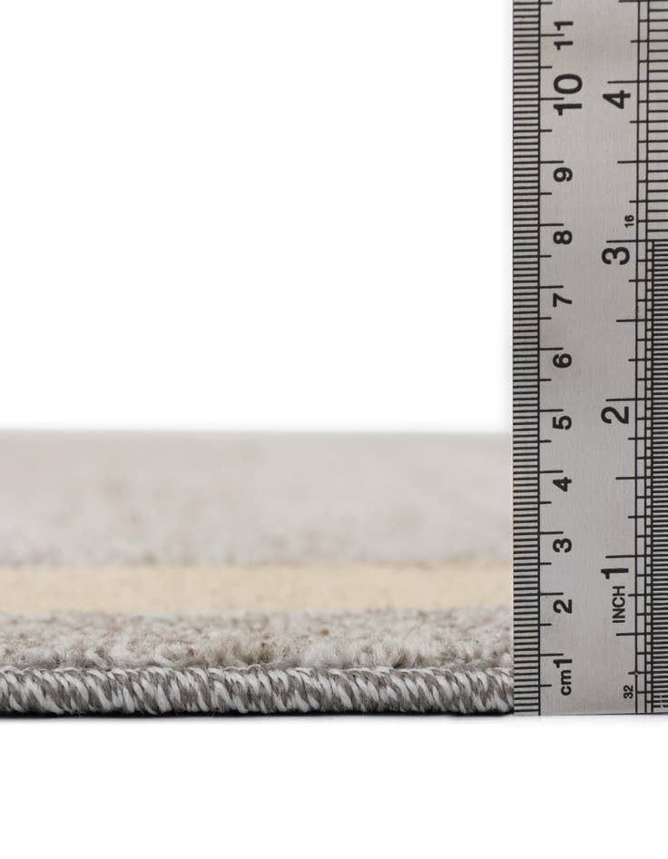 Detail image of 6' x 9' Loft Rug