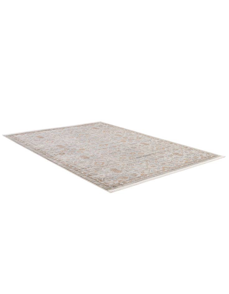 Detail image of 5' 5 x 7' 9 Lola Rug