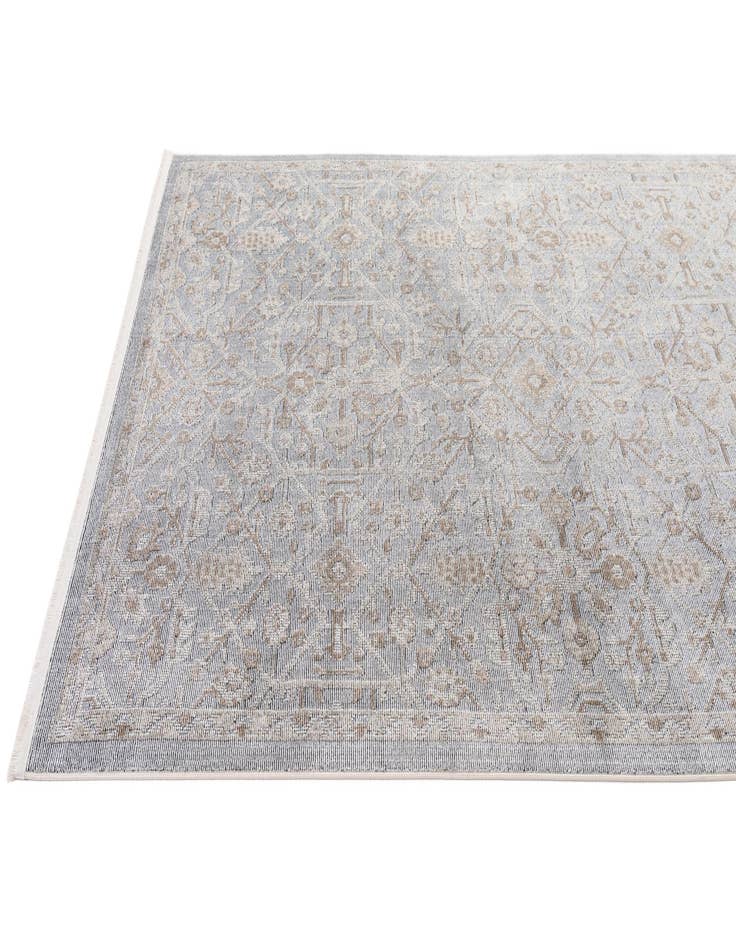 Detail image of 5' 5 x 7' 9 Lola Rug