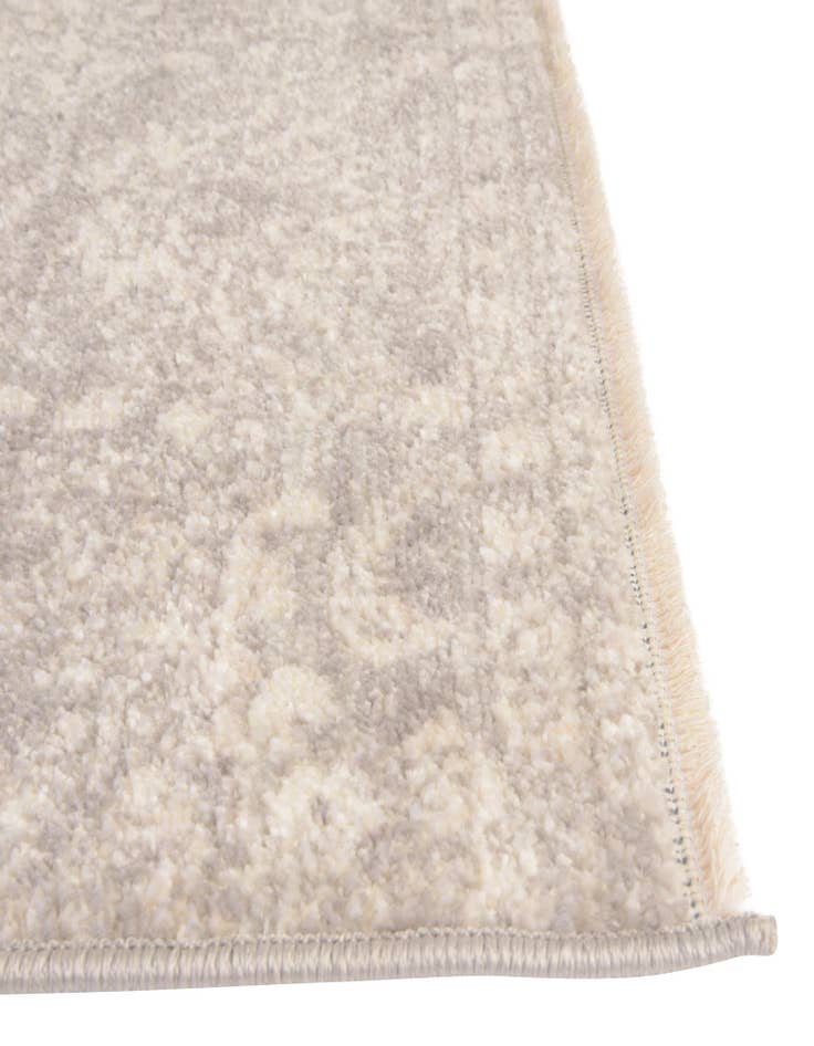 Detail image of 3' x 5' 3 Lola Rug
