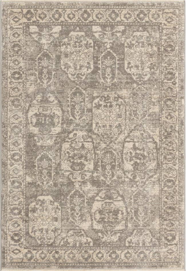 Detail image of 4' x 6' Lola Rug