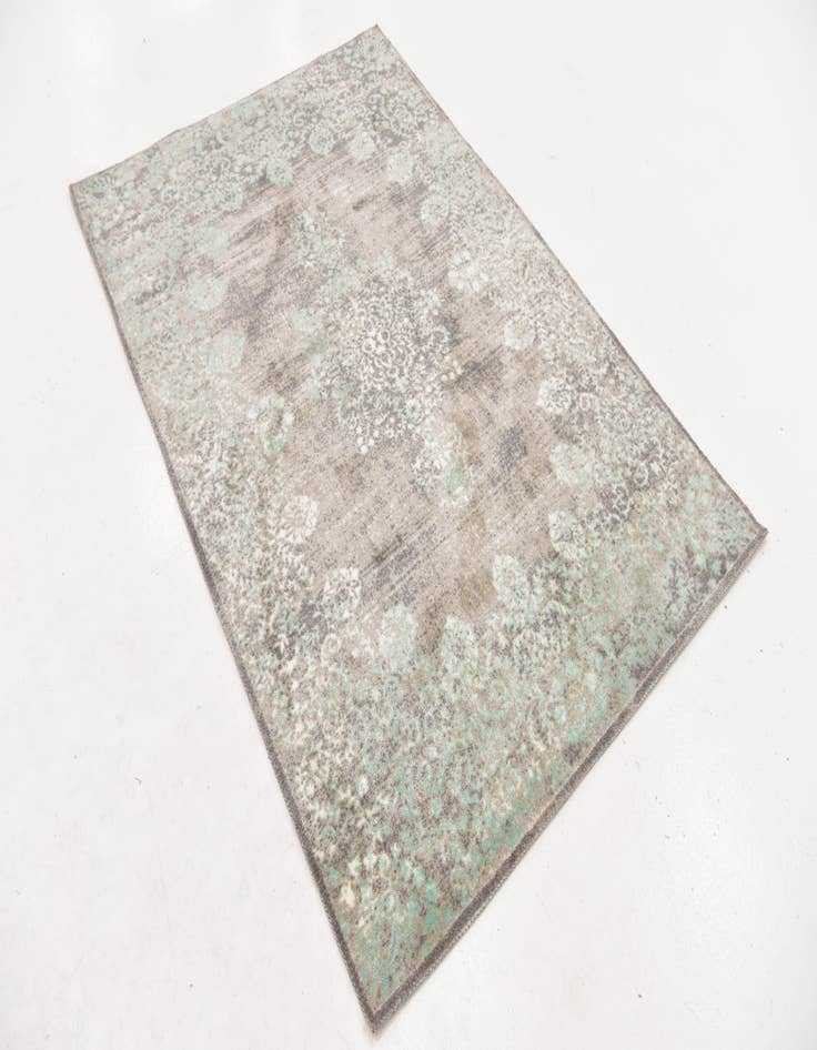 Detail image of 4' x 6' Luna Wool Rug