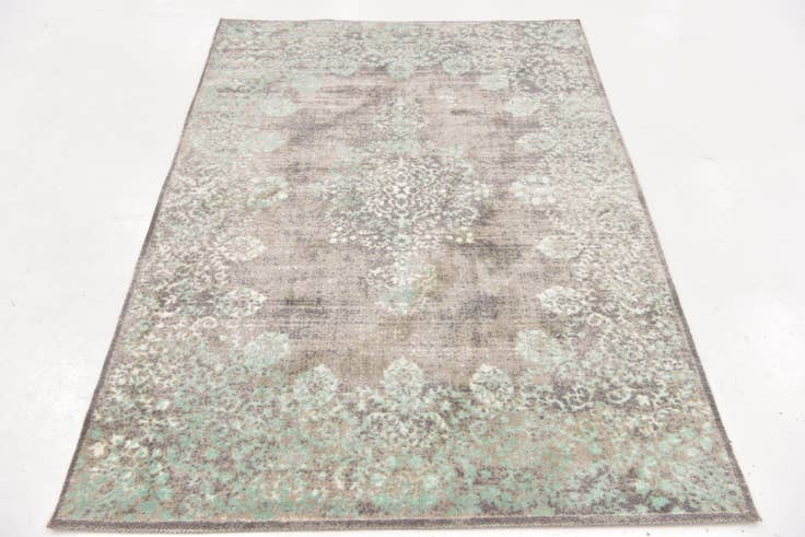 Detail image of 4' x 6' Luna Wool Rug