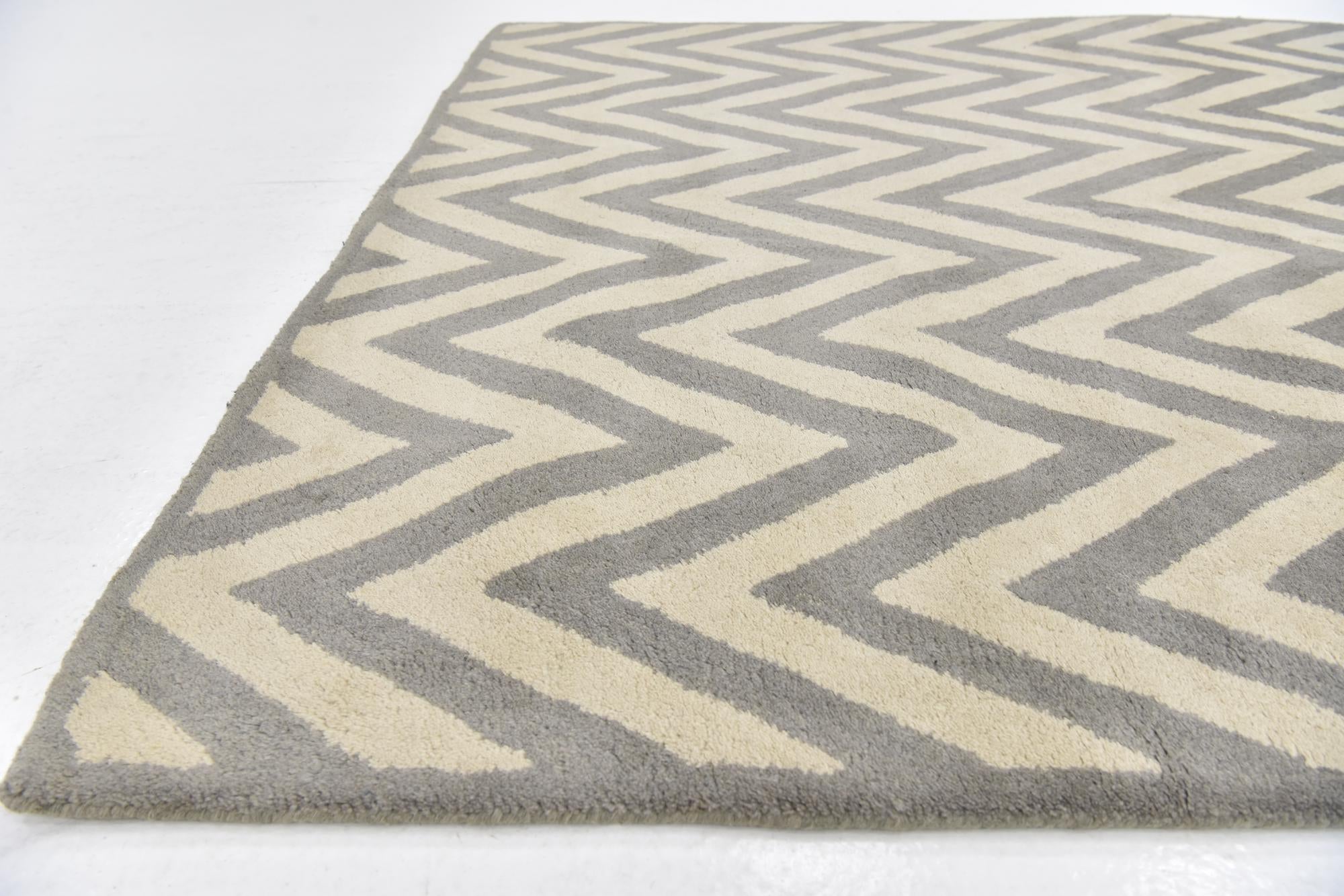 4' 10 x 7' 10 Luna Wool Rug