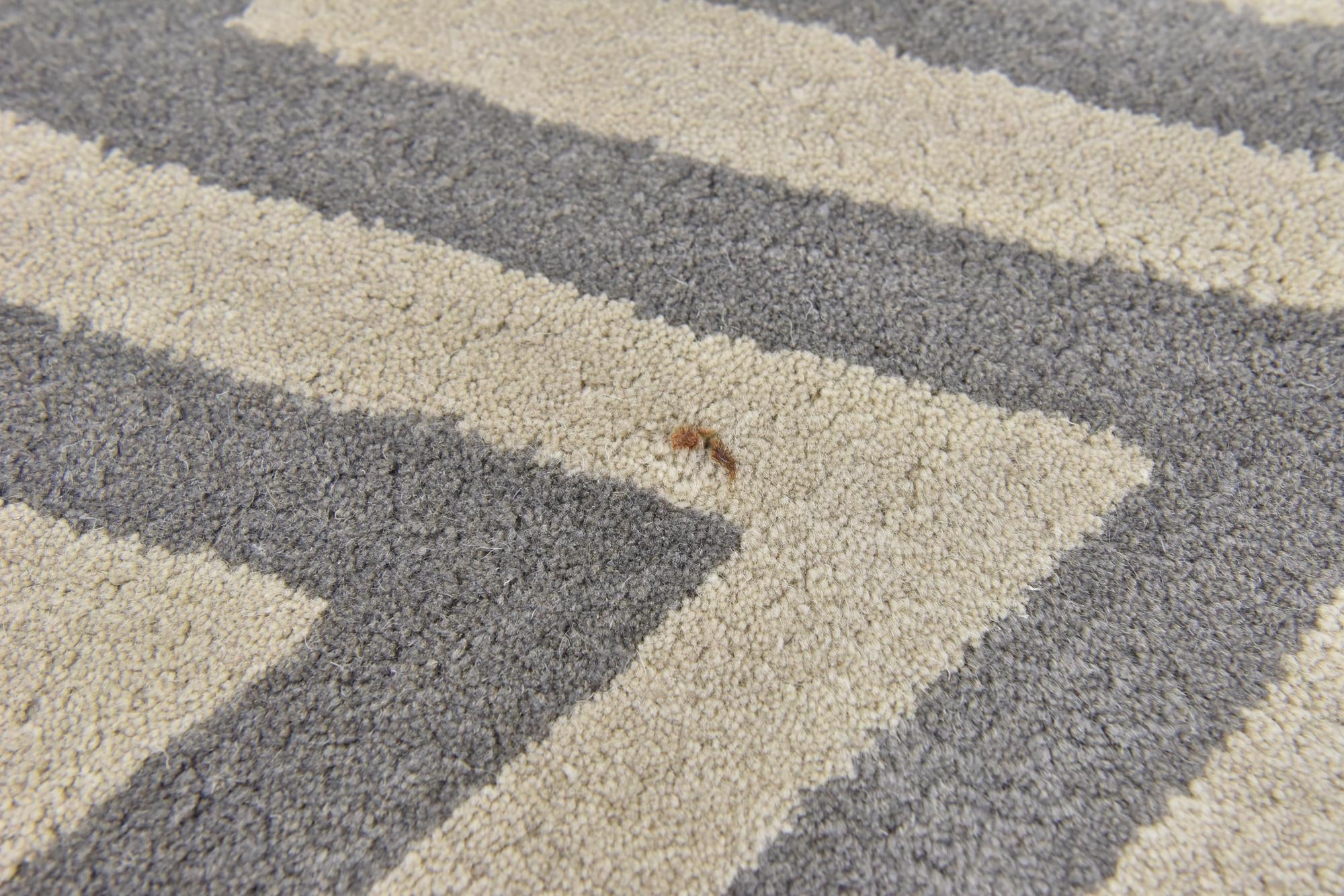 4' 10 x 7' 10 Luna Wool Rug