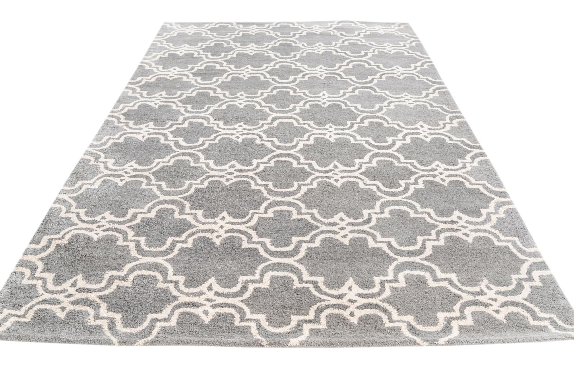 5' 1 x 8' Luna Rug