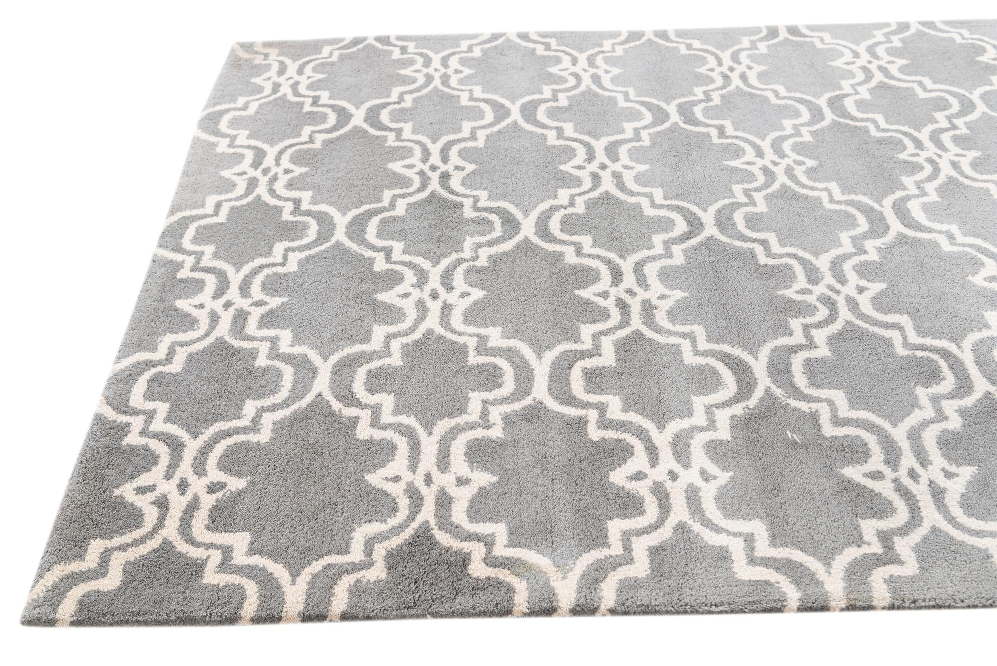 5' 1 x 8' Luna Rug