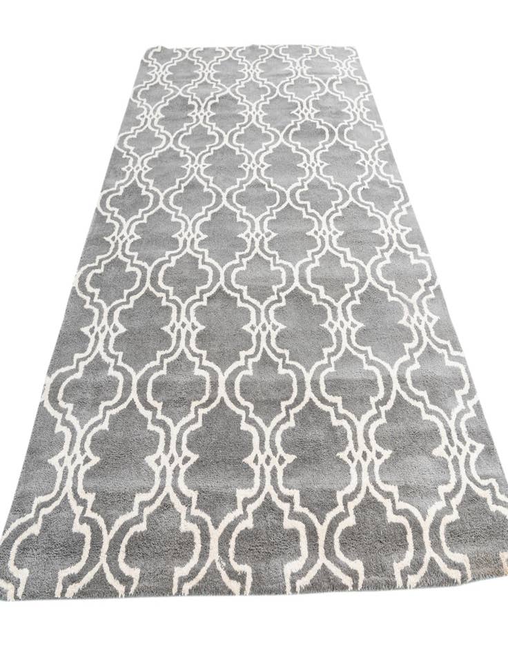 Detail image of 5' 1 x 8' Luna Rug