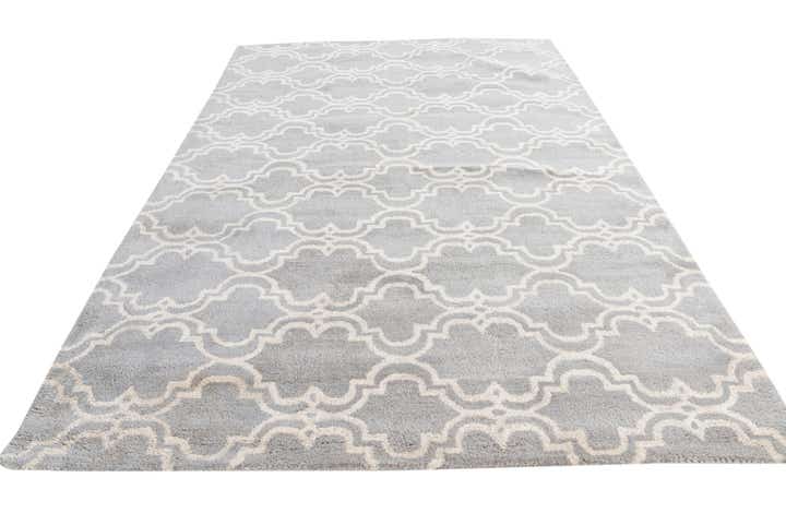 5' 1 x 7' 9 Luna Rug