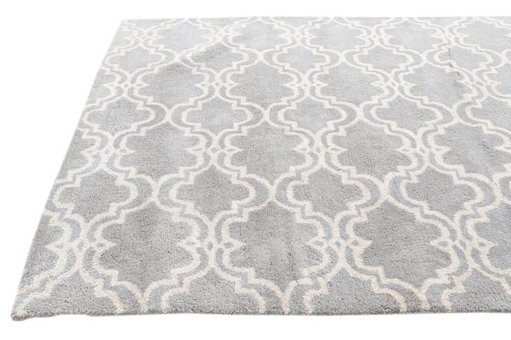 Detail image of 5' 1 x 7' 9 Luna Rug