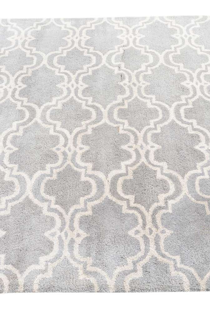 5' 1 x 7' 9 Luna Rug