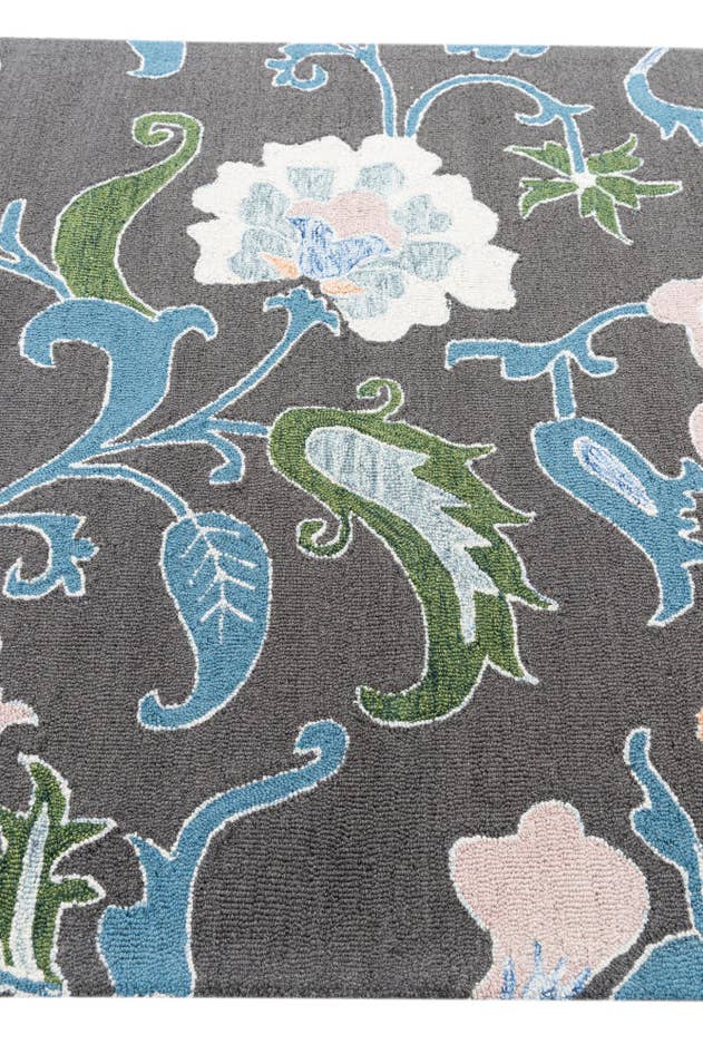 Detail image of 5' 1 x 8' Luna Rug
