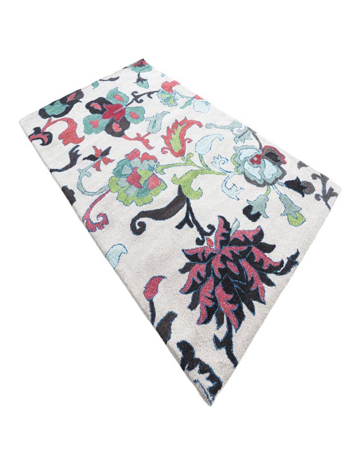 Detail image of 5' x 8' 1 Luna Rug