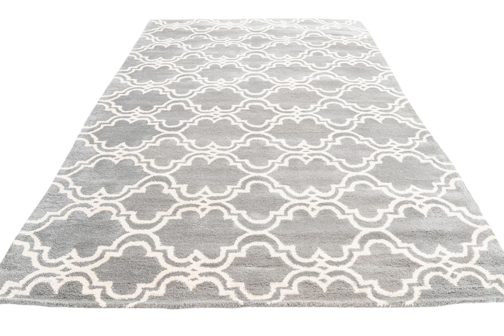 5' x 7' 10 Luna Rug