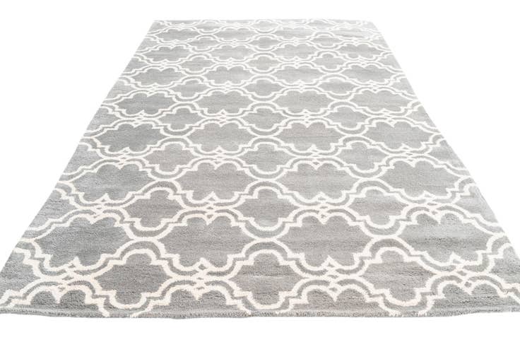 Detail image of 5' x 7' 10 Luna Rug