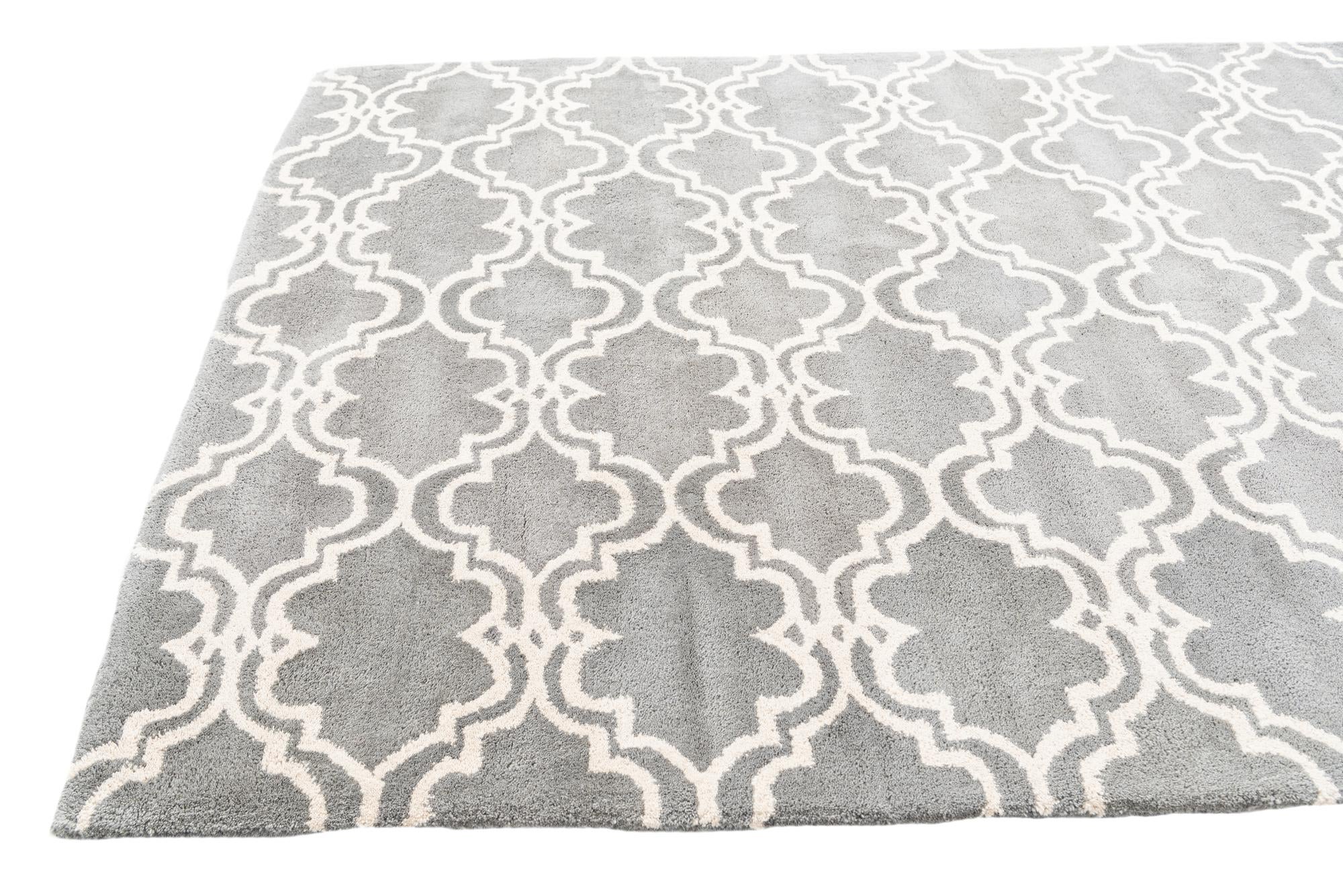 5' x 7' 10 Luna Rug