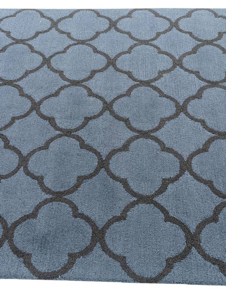 Detail image of 5' 1 x 8' Luna Rug