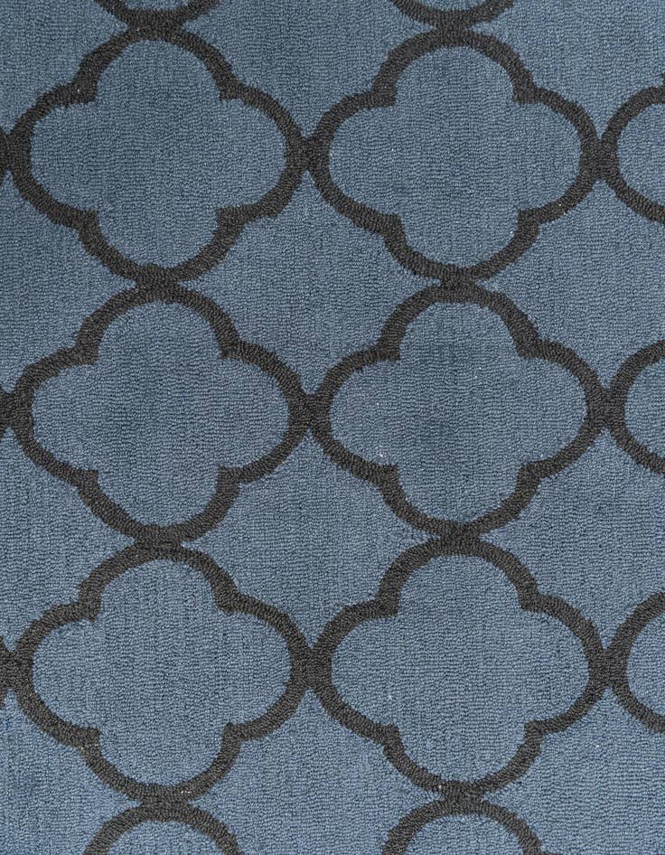 Detail image of 5' 1 x 8' Luna Rug