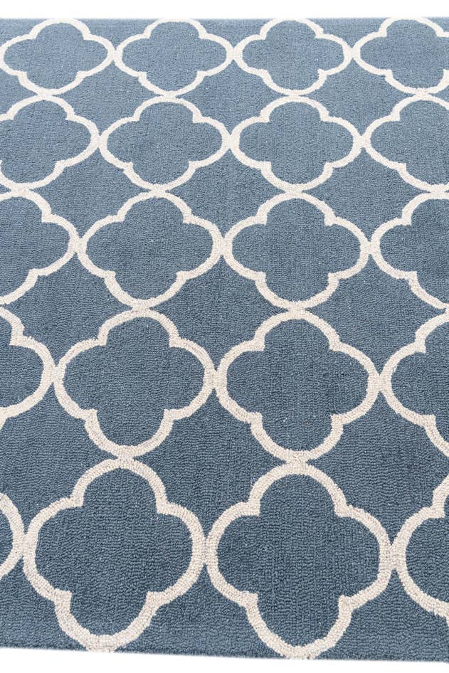 Detail image of 5' x 8' Luna Rug