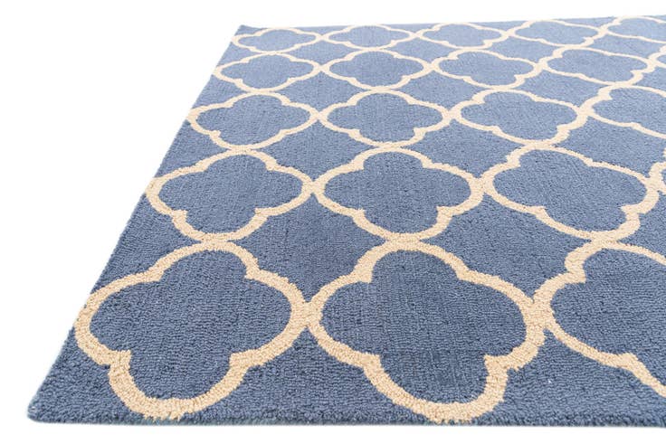 Detail image of 5' x 8' Luna Rug