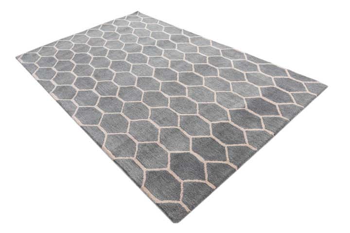 5' 1 x 8' Luna Rug
