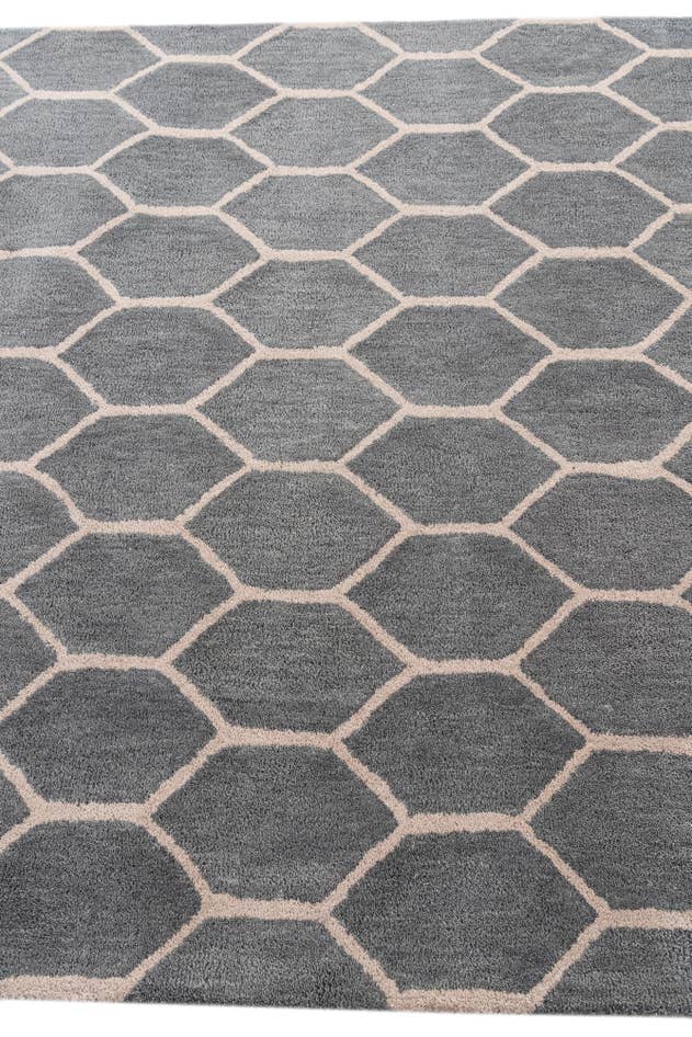 Detail image of 5' 1 x 8' Luna Rug