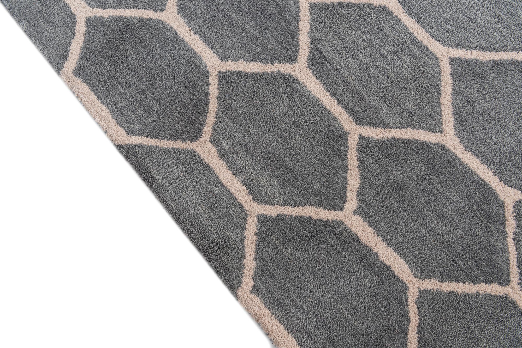5' 1 x 8' Luna Rug