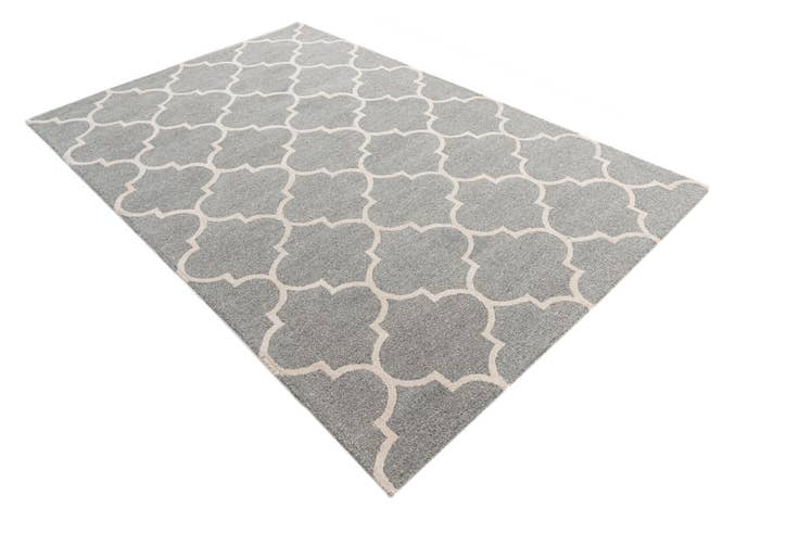 Detail image of 5' 1 x 8' Luna Rug