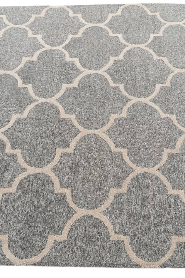 Detail image of 5' 1 x 8' Luna Rug